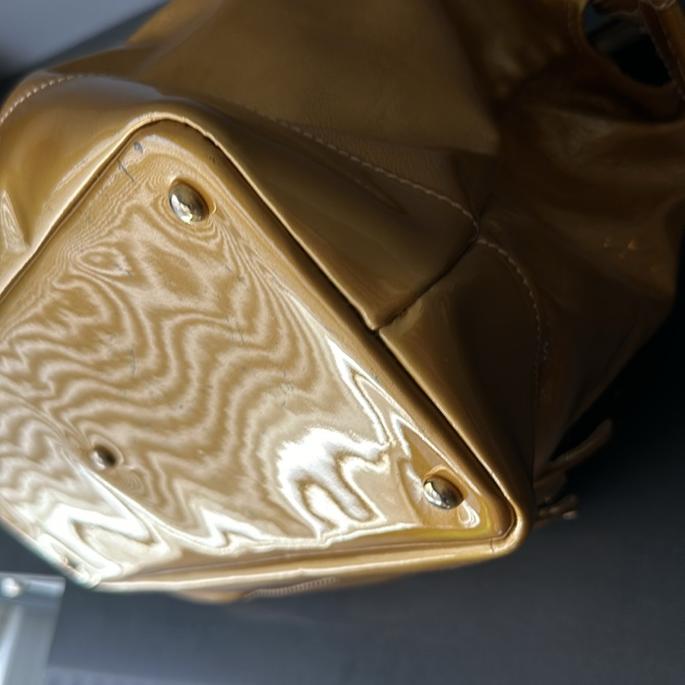 Longchamp Metallic Gold Travel Bag - Picture 11 of 12